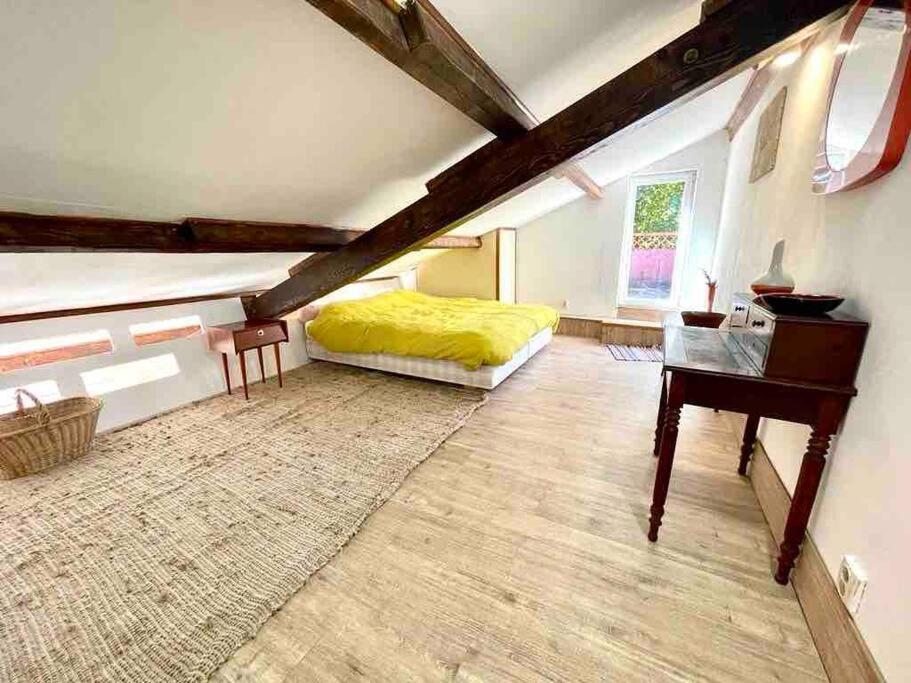 Charmante Maison Dans Jardin, Calme, 55M2- 2Ch, Metro, Tres Proche Paris Vitry-sur-Seine Exteriör bild